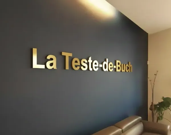 Décoration murale lettrage